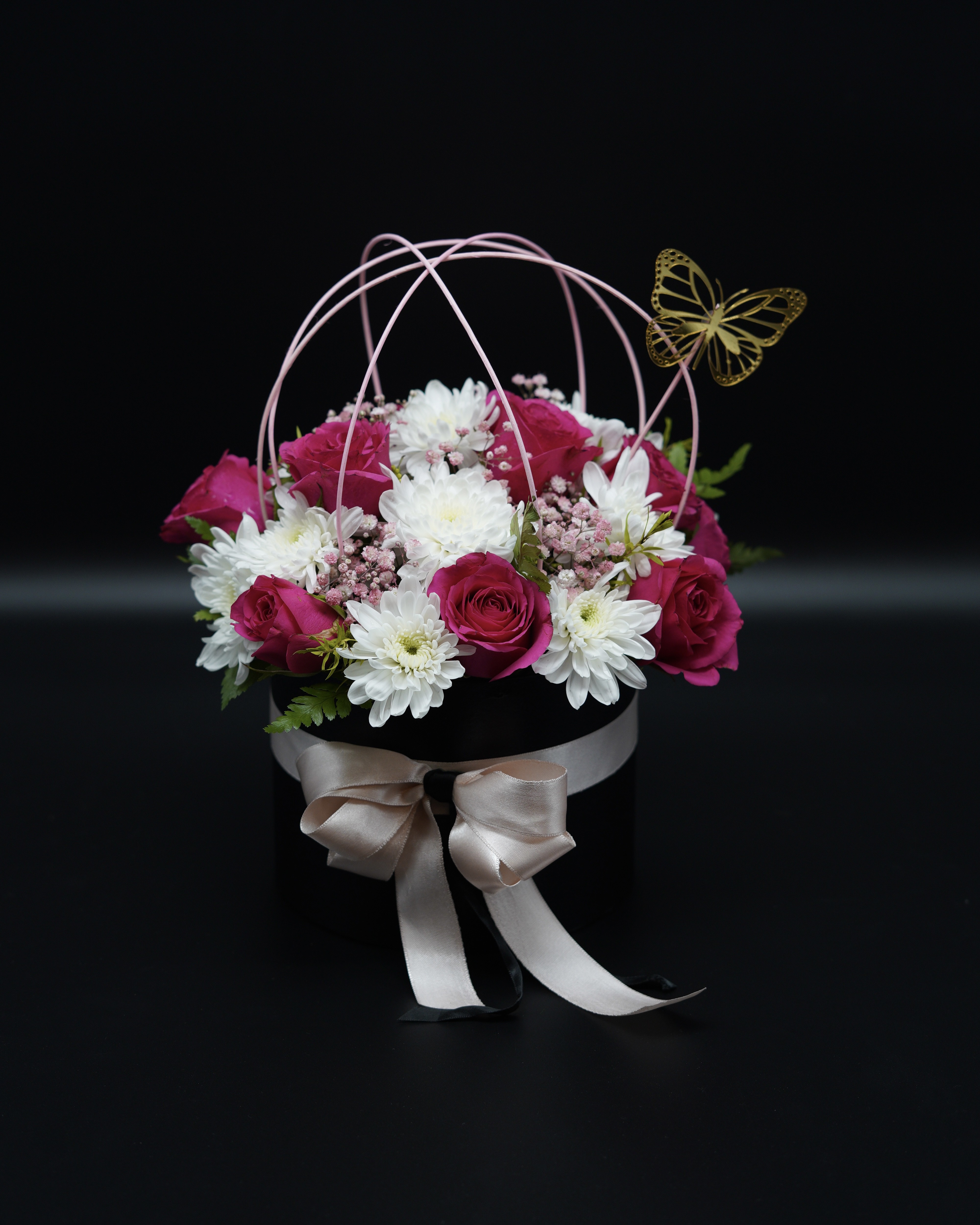 Premium bouquet with roses and chrysanthemums in elegant box